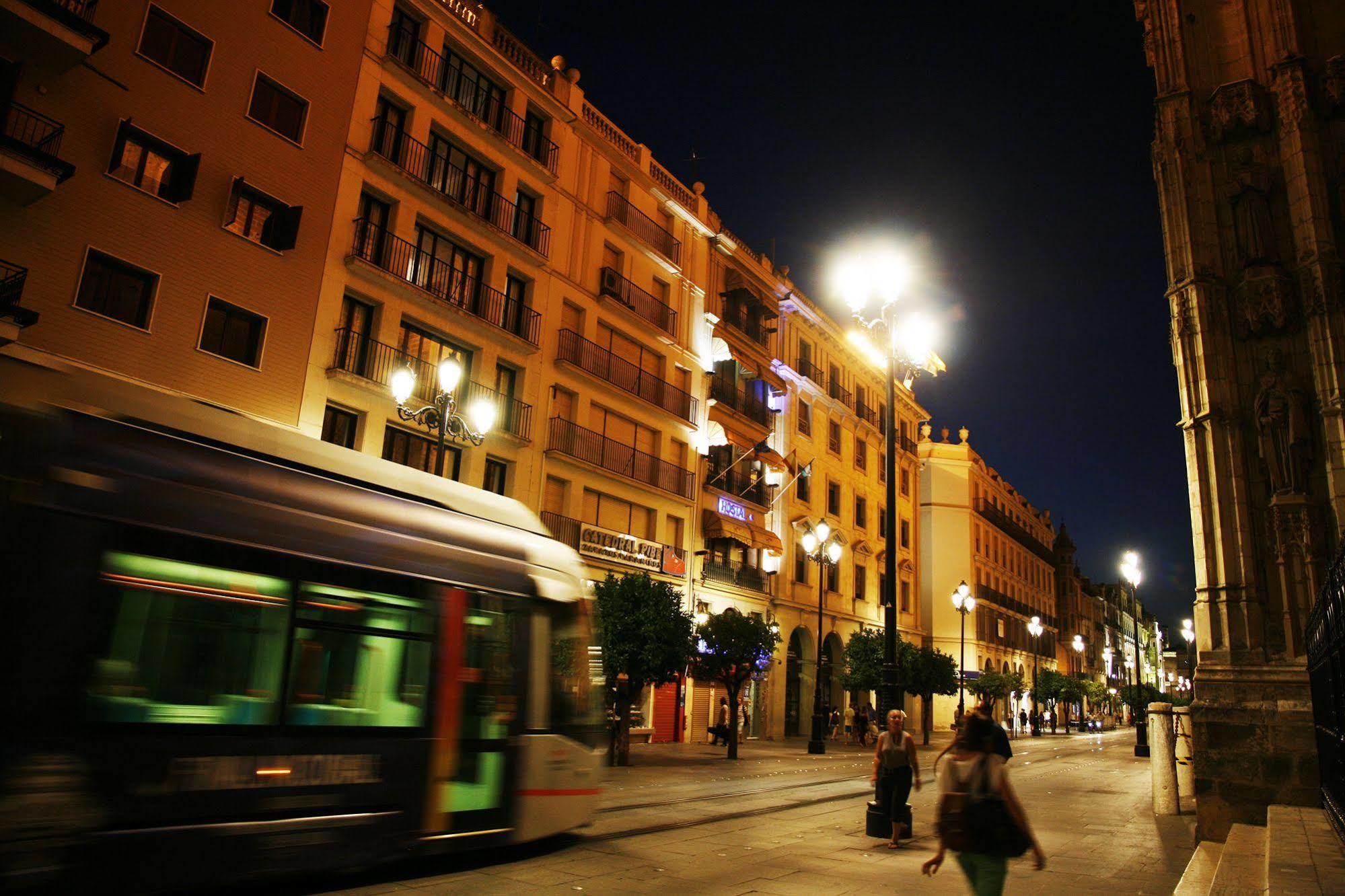 Catedral Boutique Hotell Sevilla Eksteriør bilde